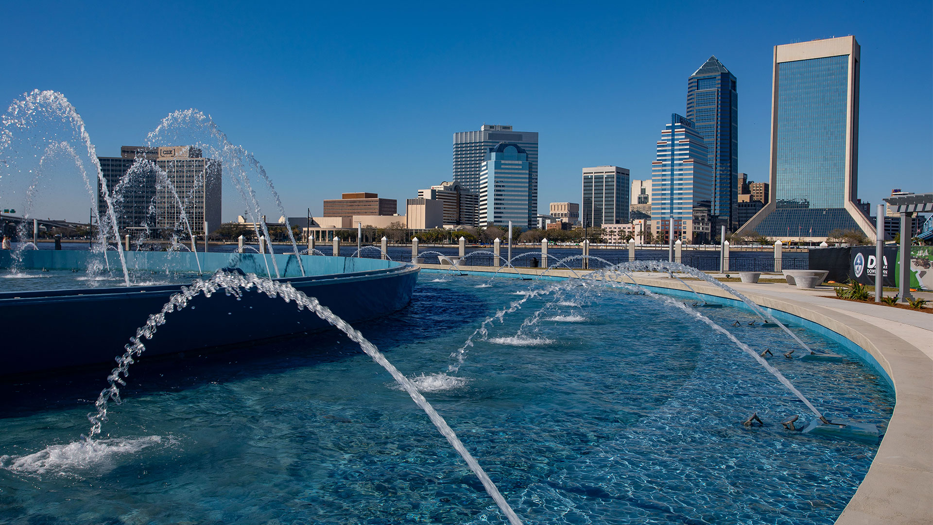 Friendship fountain in front of Downtown Jacksonville